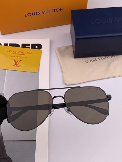 ルイヴィトンサングラス内部構造